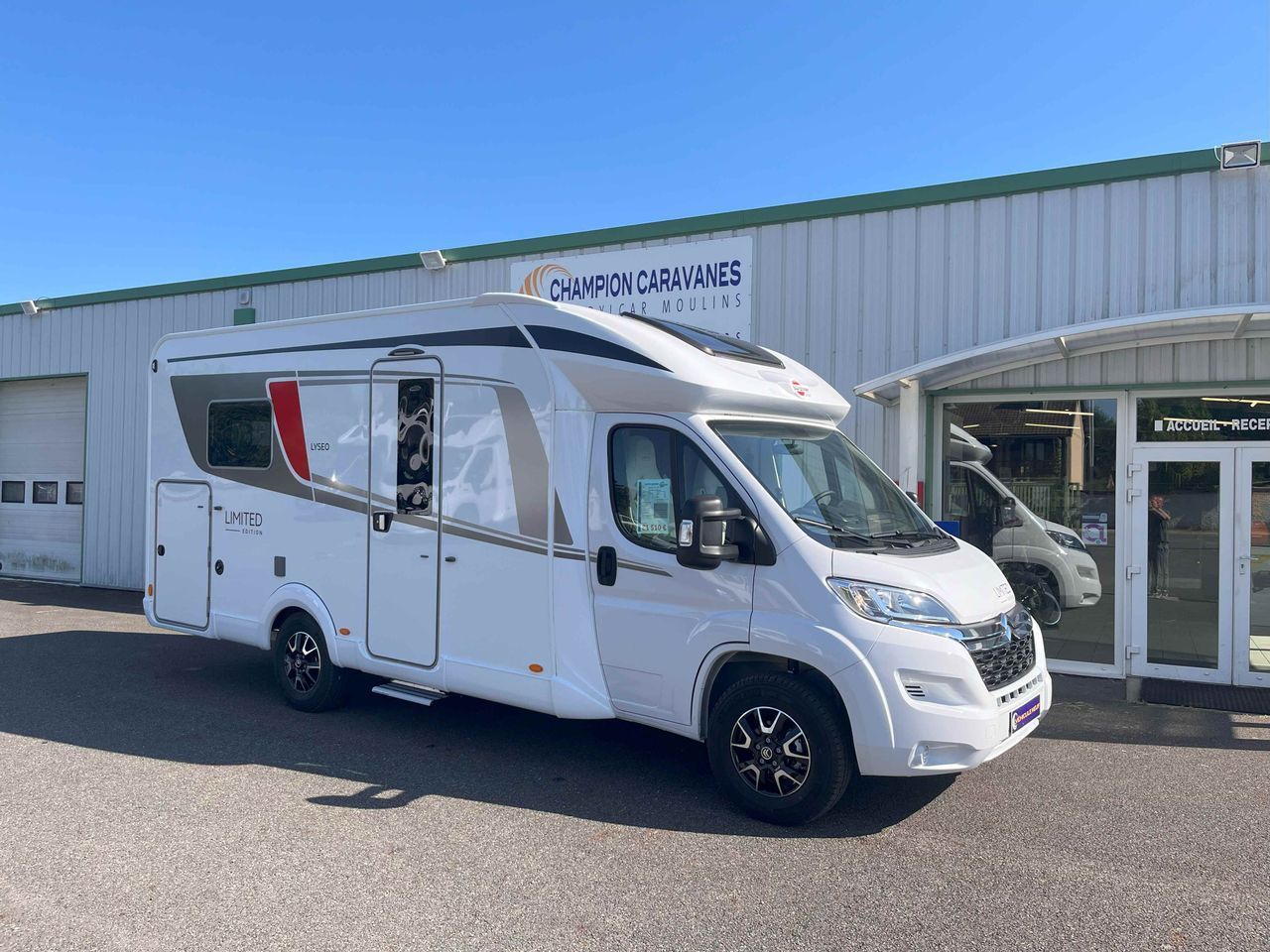 Camping-car BÜRSTNER LYSEO TD 644 G LIMITED EDITION